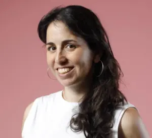 Naomi Ken Korem